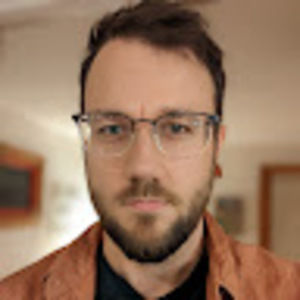 Meet your Posher, Adam